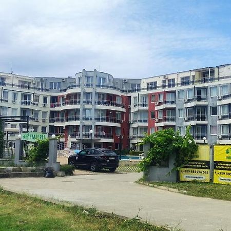 Excellent Apartment In Emberli Aparthotel. Lozenets Εξωτερικό φωτογραφία