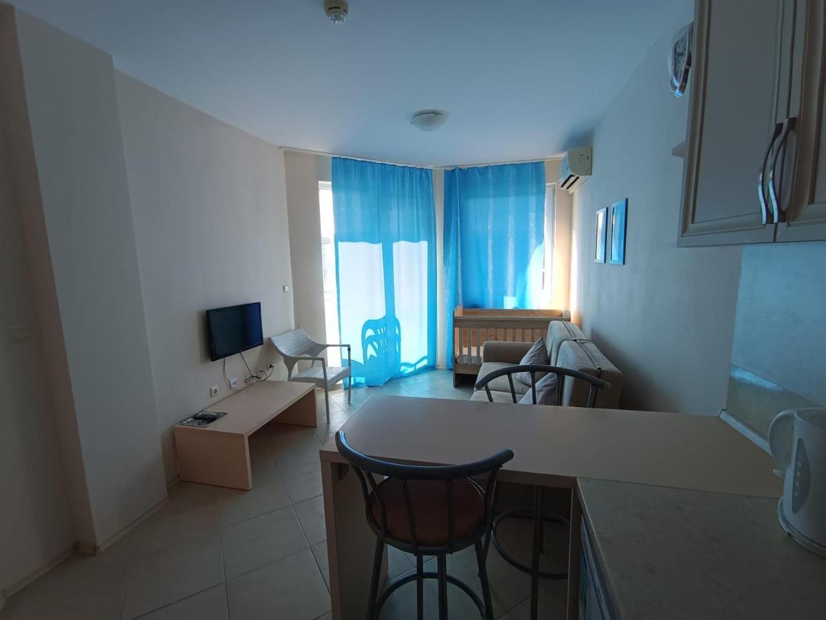Excellent Apartment In Emberli Aparthotel. Lozenets Εξωτερικό φωτογραφία