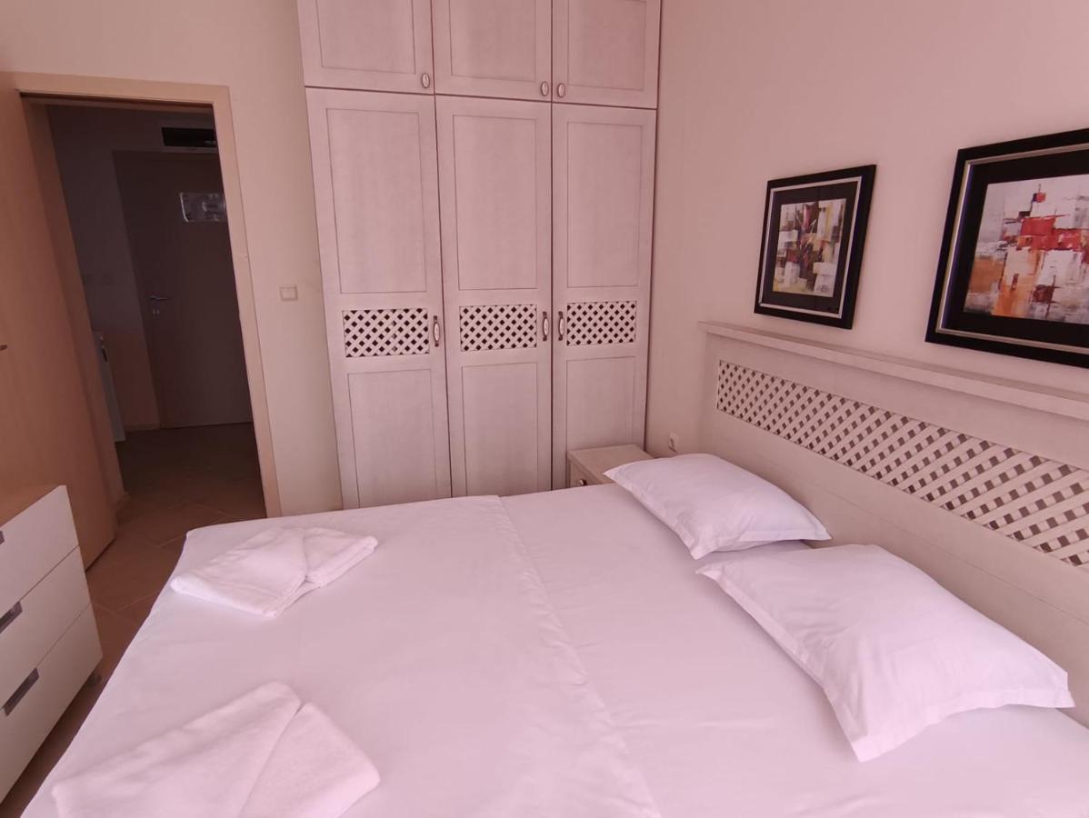 Excellent Apartment In Emberli Aparthotel. Lozenets Εξωτερικό φωτογραφία